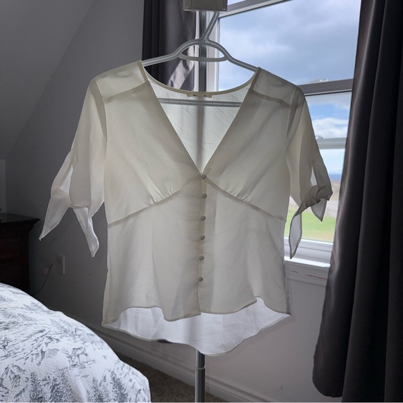 bleuh ciel Tops - Lightweight White V-Neck Button Front Women’s Top